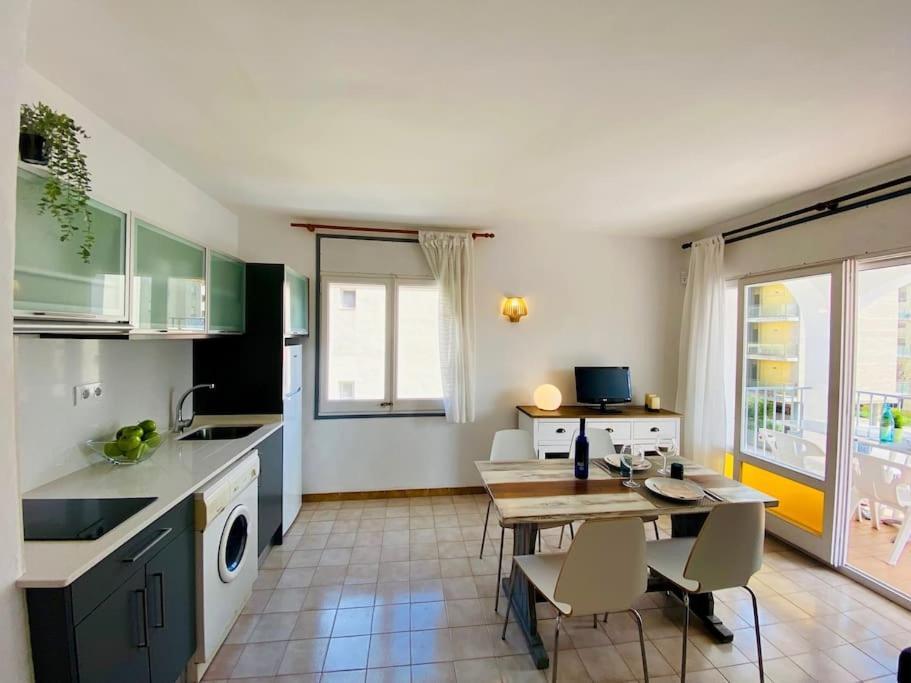 Apartamentos Aquarium Ρόζες Εξωτερικό φωτογραφία
